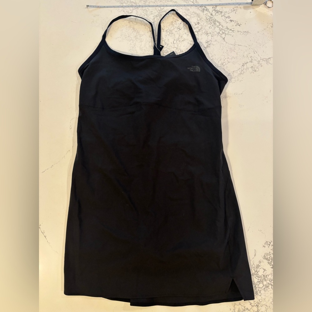 The North Face Athletic Dress w Shorts and Pockets Women’s Size Medium NWT